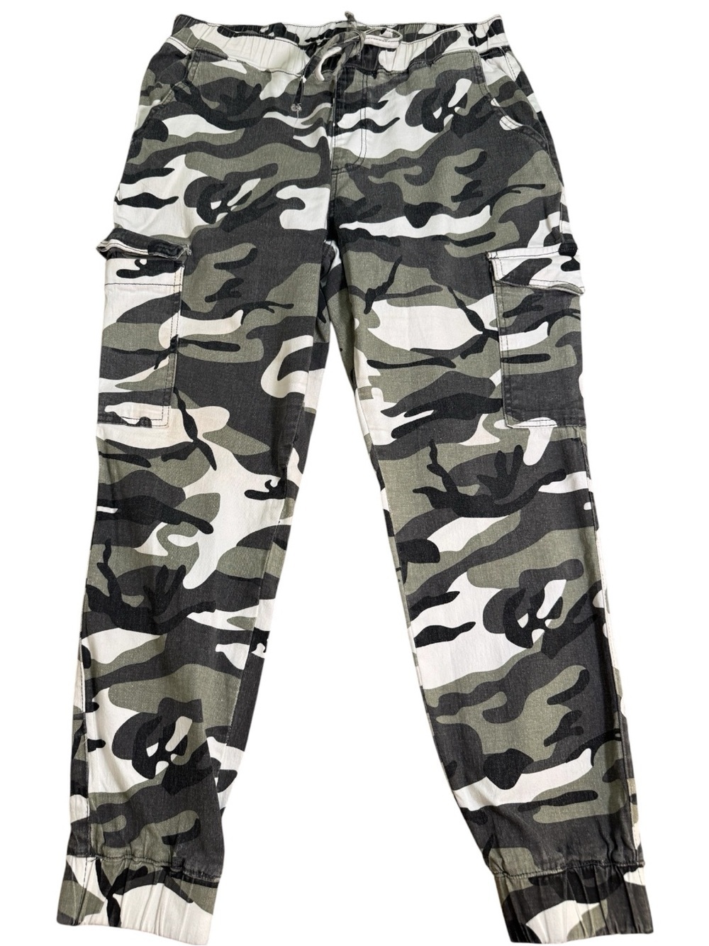 Almost Famous Green Black White Camo Ankle Cargo Jeans